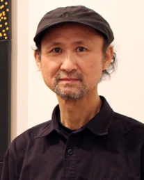 작가 썸네일